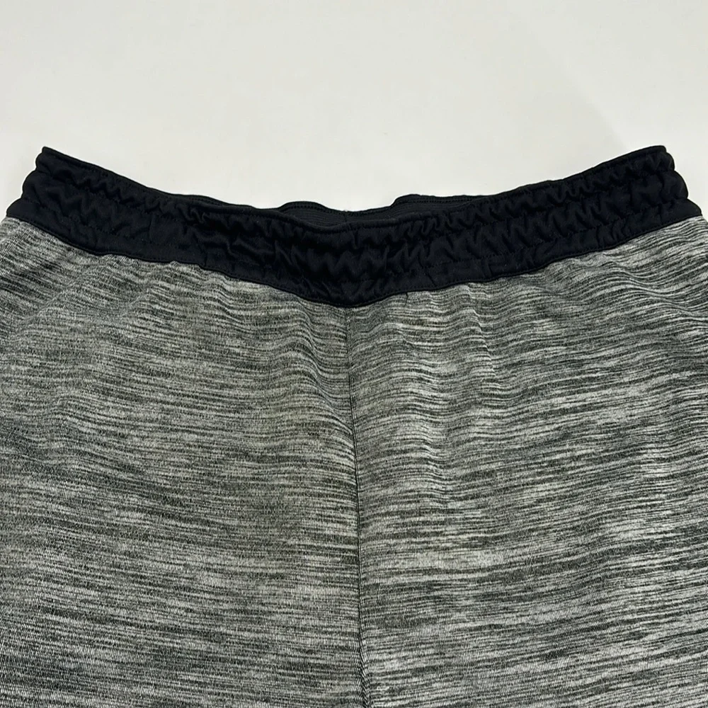 UEC Bike men’s gray shorts size large